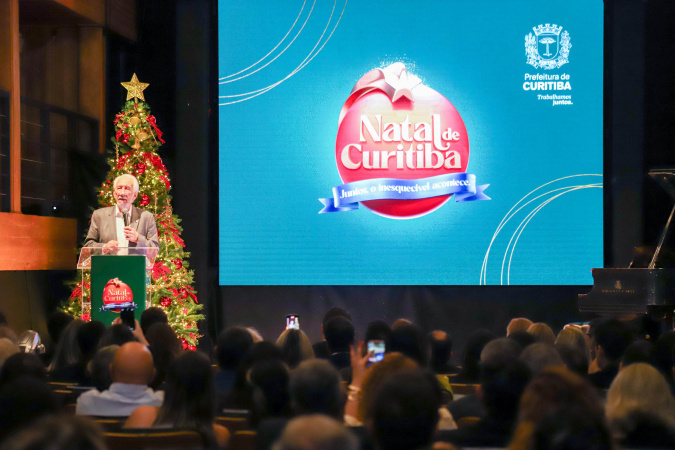 150 espetáculos e apoio inédito do Estado: Curitiba terá a maior programação natalina do Brasil