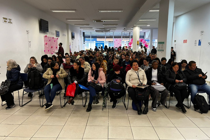 Mutirão de Empregos Temporários oferece mais de 400 vagas quarta-feira em Curitiba