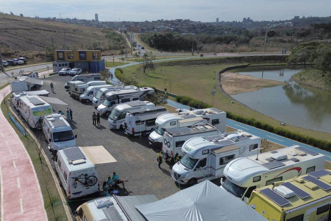 Comboio de motorhomes estará no Parque Barigui para divulgar o turismo sobre rodas