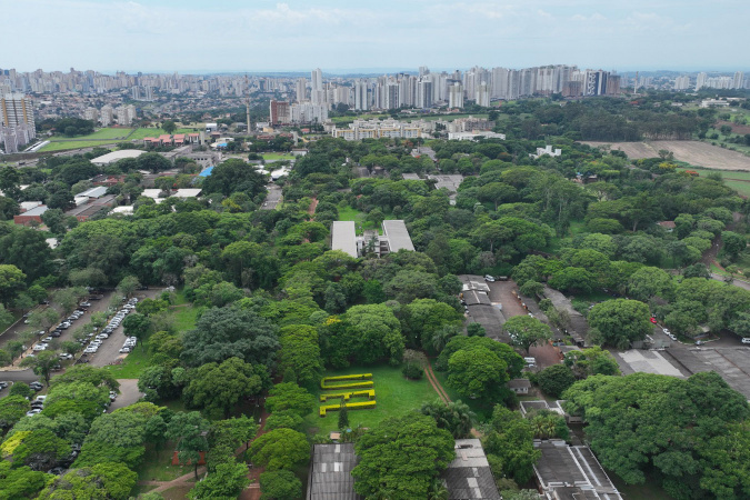 UEL celebra 55 anos de reconhecimento nacional e integração com a comunidade