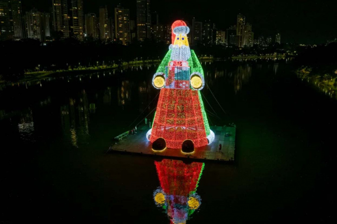 27 metros de altura: Londrina pode ter maior Papai Noel iluminado do mundo