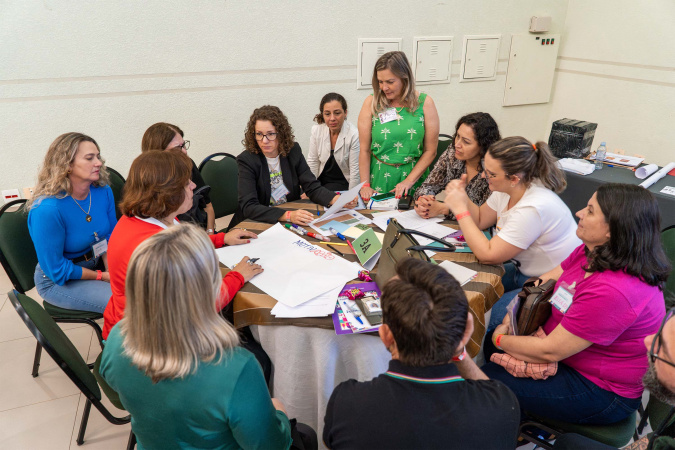 Paraná adota Método de Stanford para fortalecer ensino de Matemática em 2026