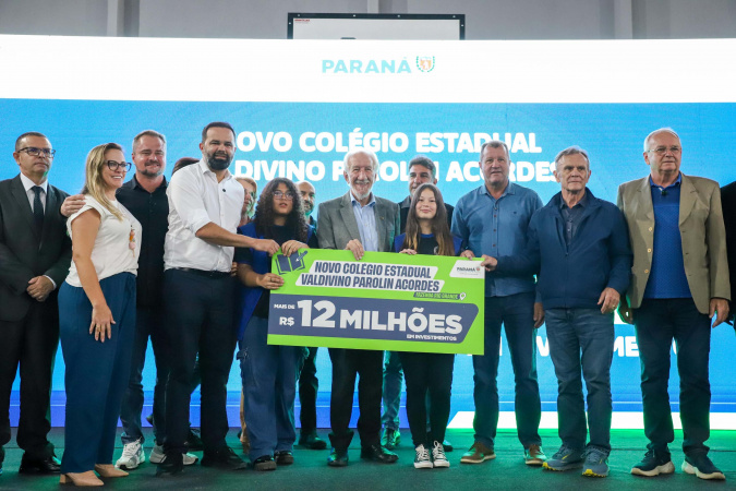 Estado investe R$ 12,8 milhões e inaugura nova escola em Fazenda Rio Grande