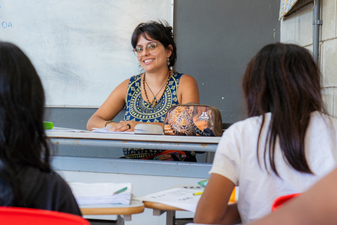 Pesquisa com 45 mil profissionais da educação mostra percepções positivas na rede estadual